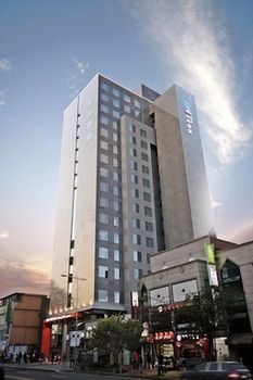 Arirang Hill Hotel Dongdaemun - Tap to explore photos